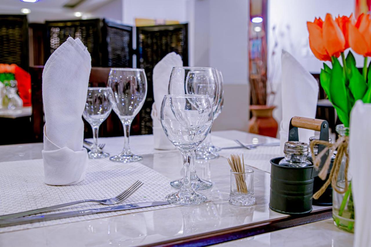 Serena Hotel Douala Extérieur photo